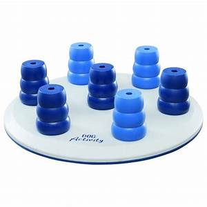 Trixie Dog Activity Mini Solitaire Game