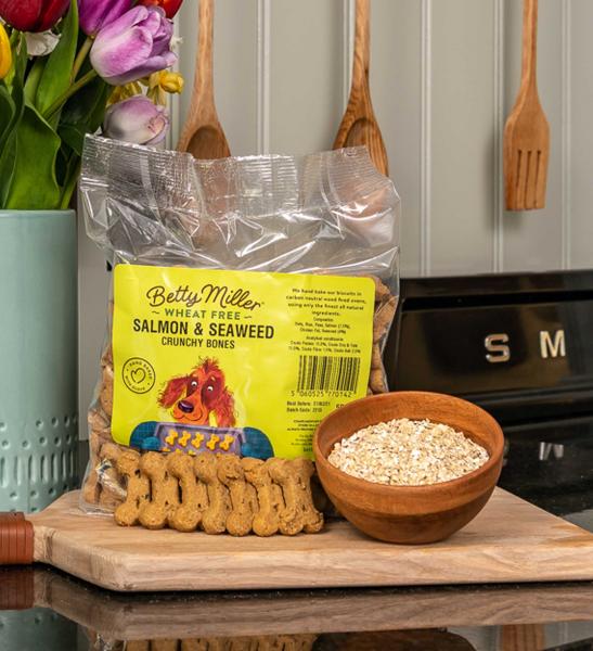 Betty Miller Wheat Free Salmon & Seaweed Crunchy Bones Dog Treats 500g