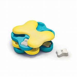 Outward Hound Dog Tornado Interactive Treat Puzzle Toy Blue